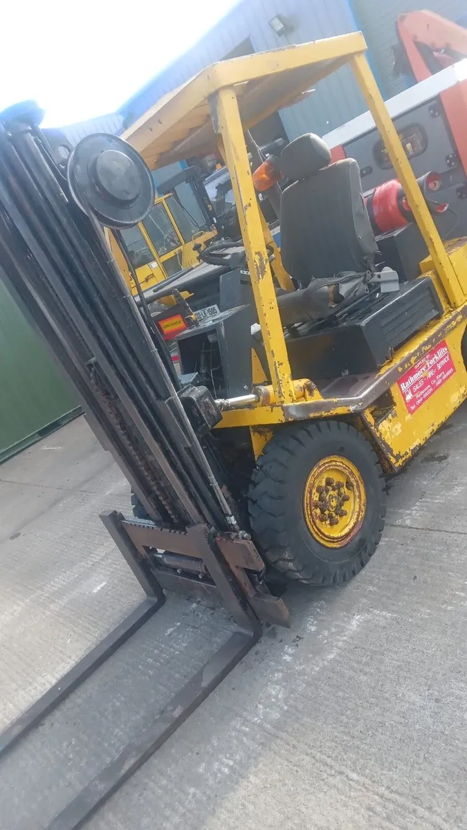 Gas forklift - Image 4