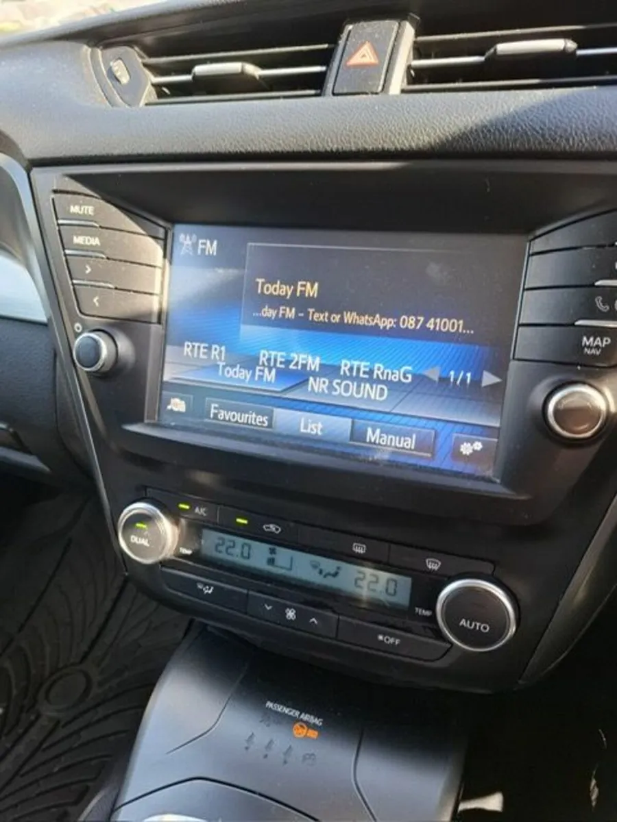 Toyota Avensis 2016 - Image 2