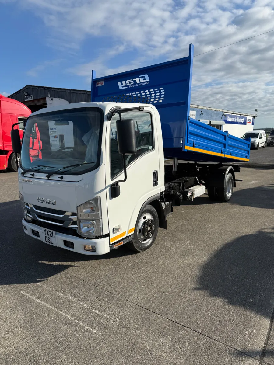 ISUZU (3.5 TON TIPPER) - Image 2