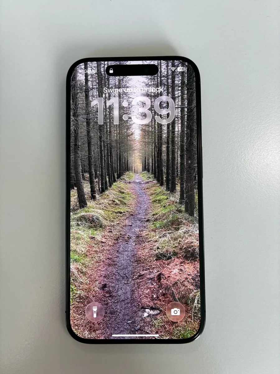 iPhone 15 Pro - 256gb - unlocked - Image 2