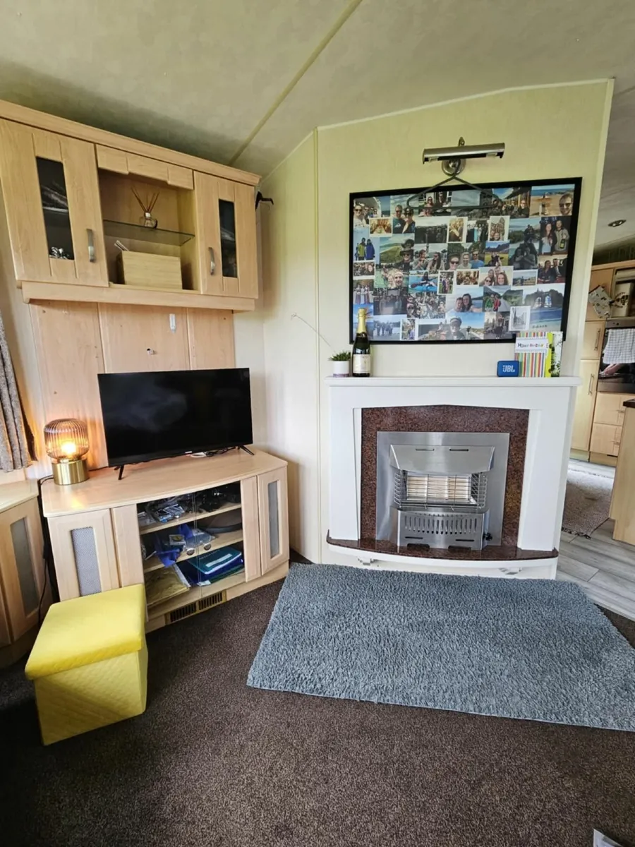 Atlas Topaz Super 2 Bed Mobile Home - Image 3
