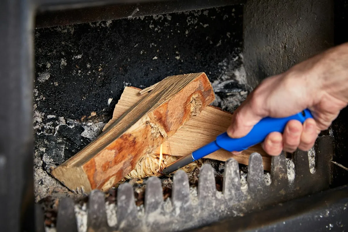 KindleFlamer – Effortless Firewood Lighting - Image 2