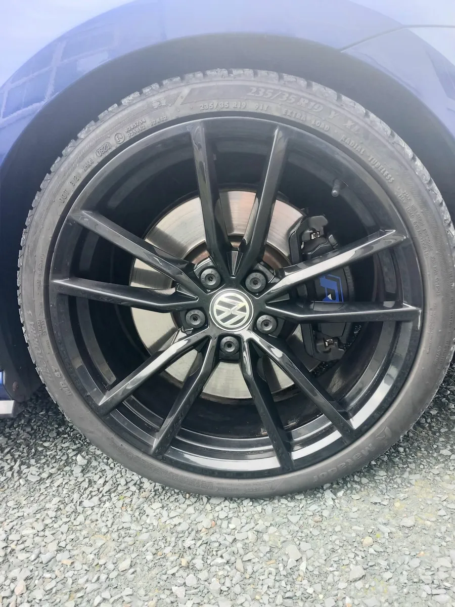 Volkswagen Golf R 2.0 Petrol 300Bhp  4Motion 2019 - Image 2