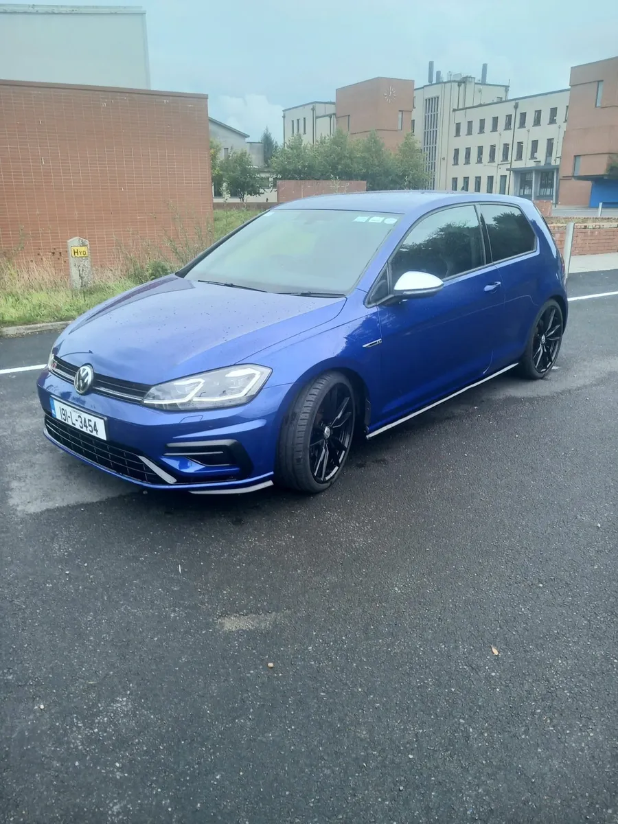 Volkswagen Golf R 2.0 Petrol 300Bhp  4Motion 2019 - Image 4