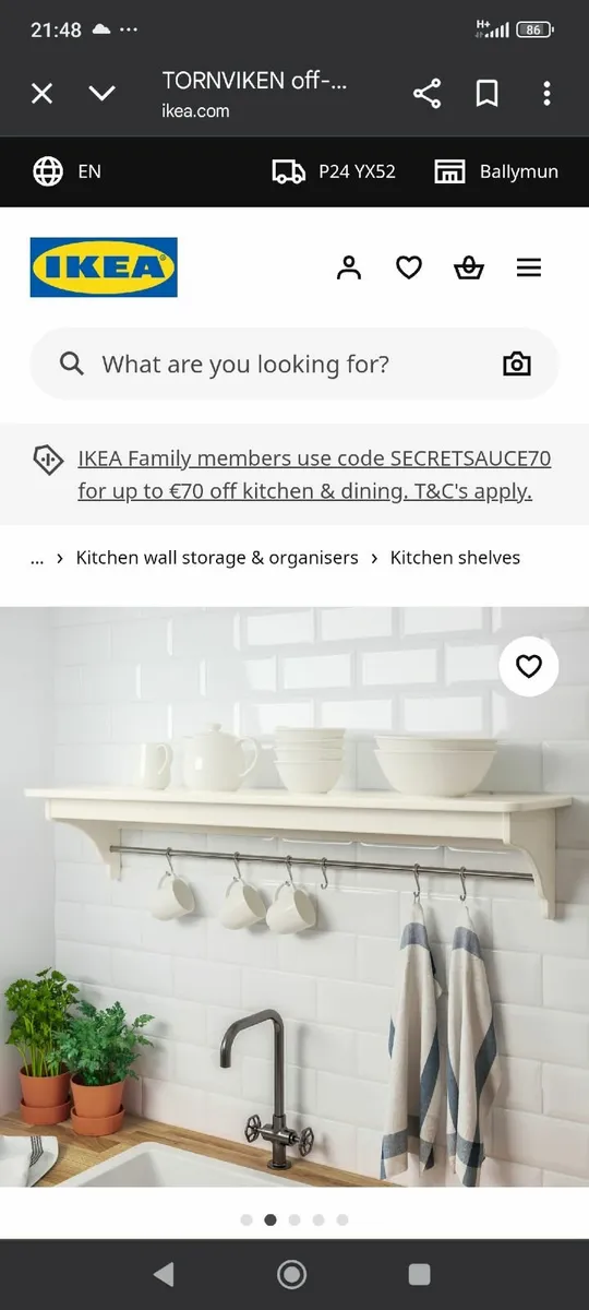 Kitchen shelves with rail and hooks - Image 1
