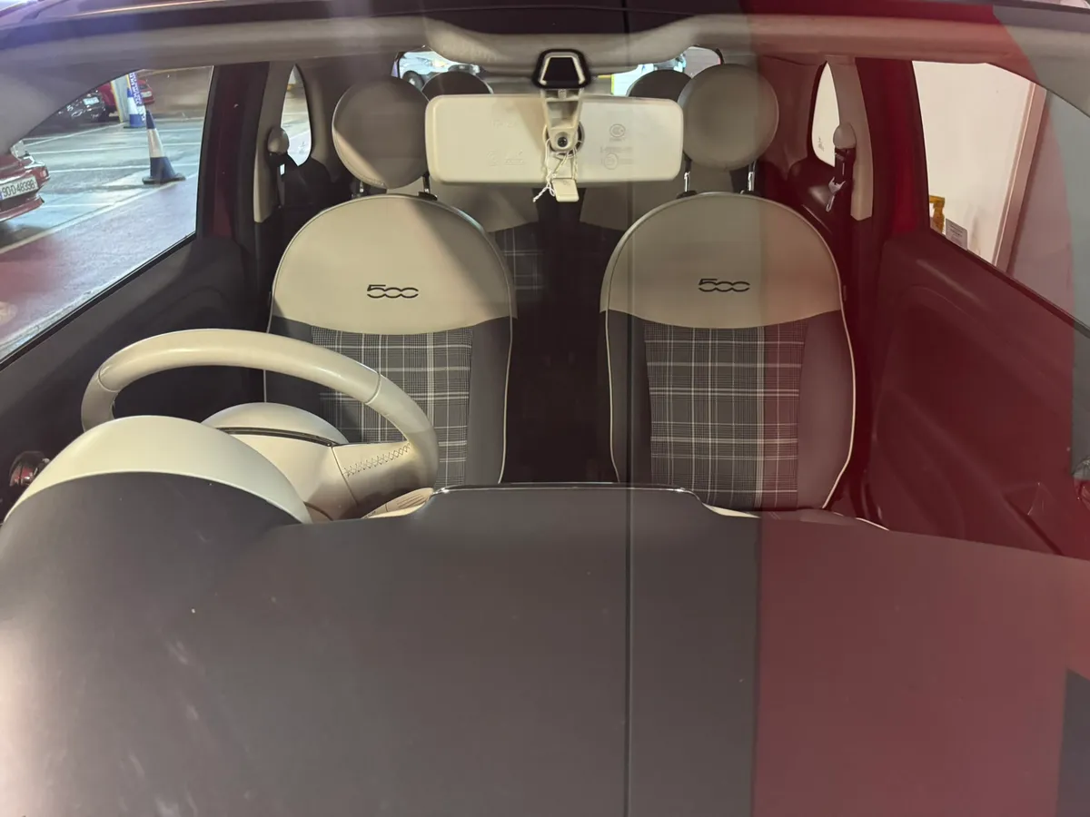 161 FIAT 500 low mileage high spec - Image 3