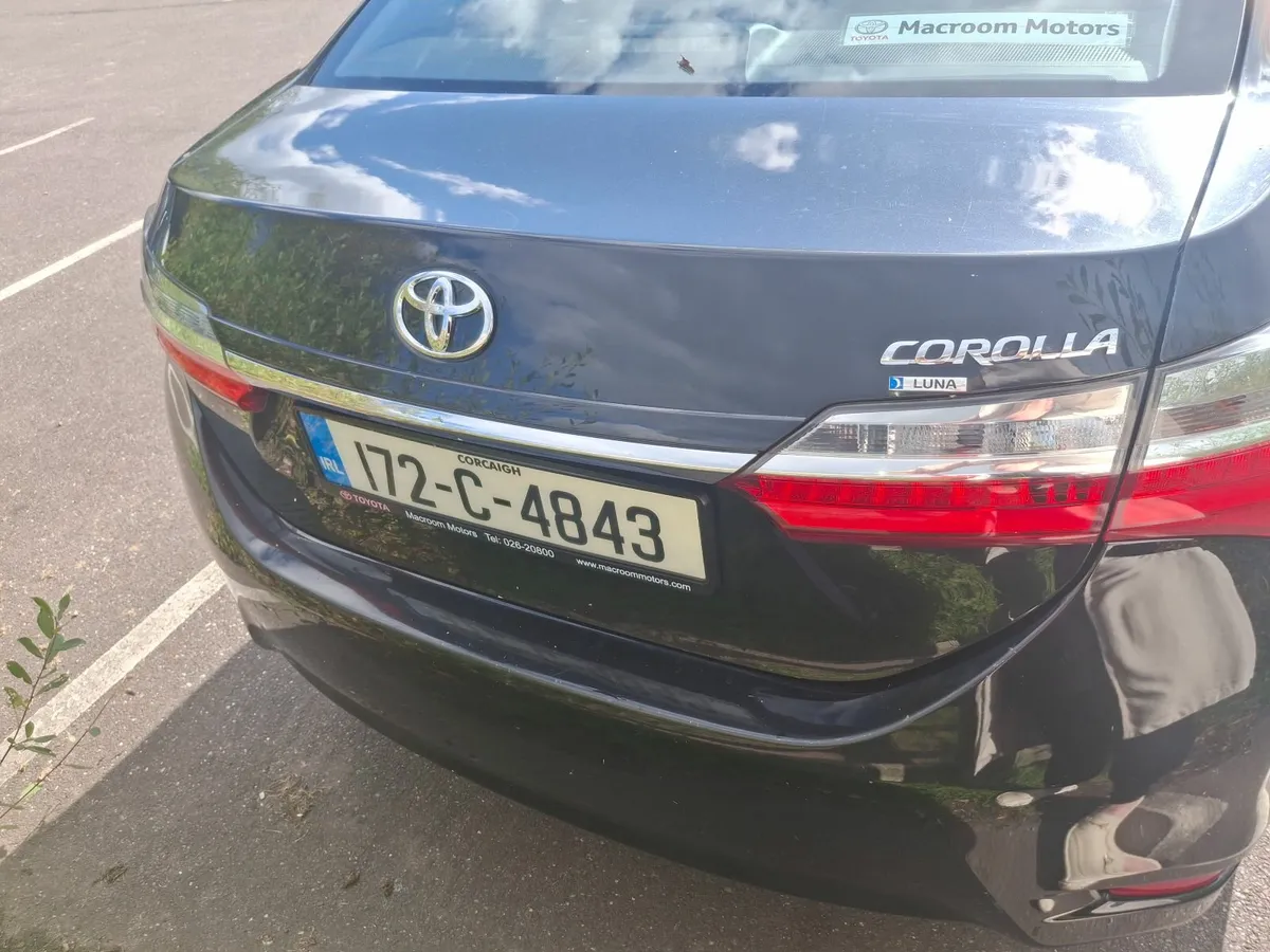 Toyota Corolla 2017 - Image 4