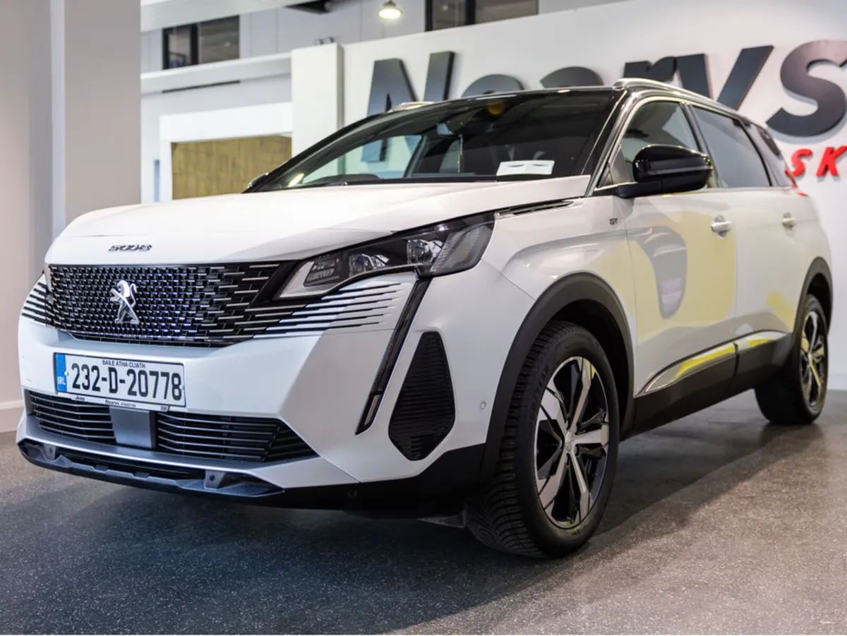 Peugeot 5008 FL GT 1.5 BLUE HDI 130 AU - Image 3
