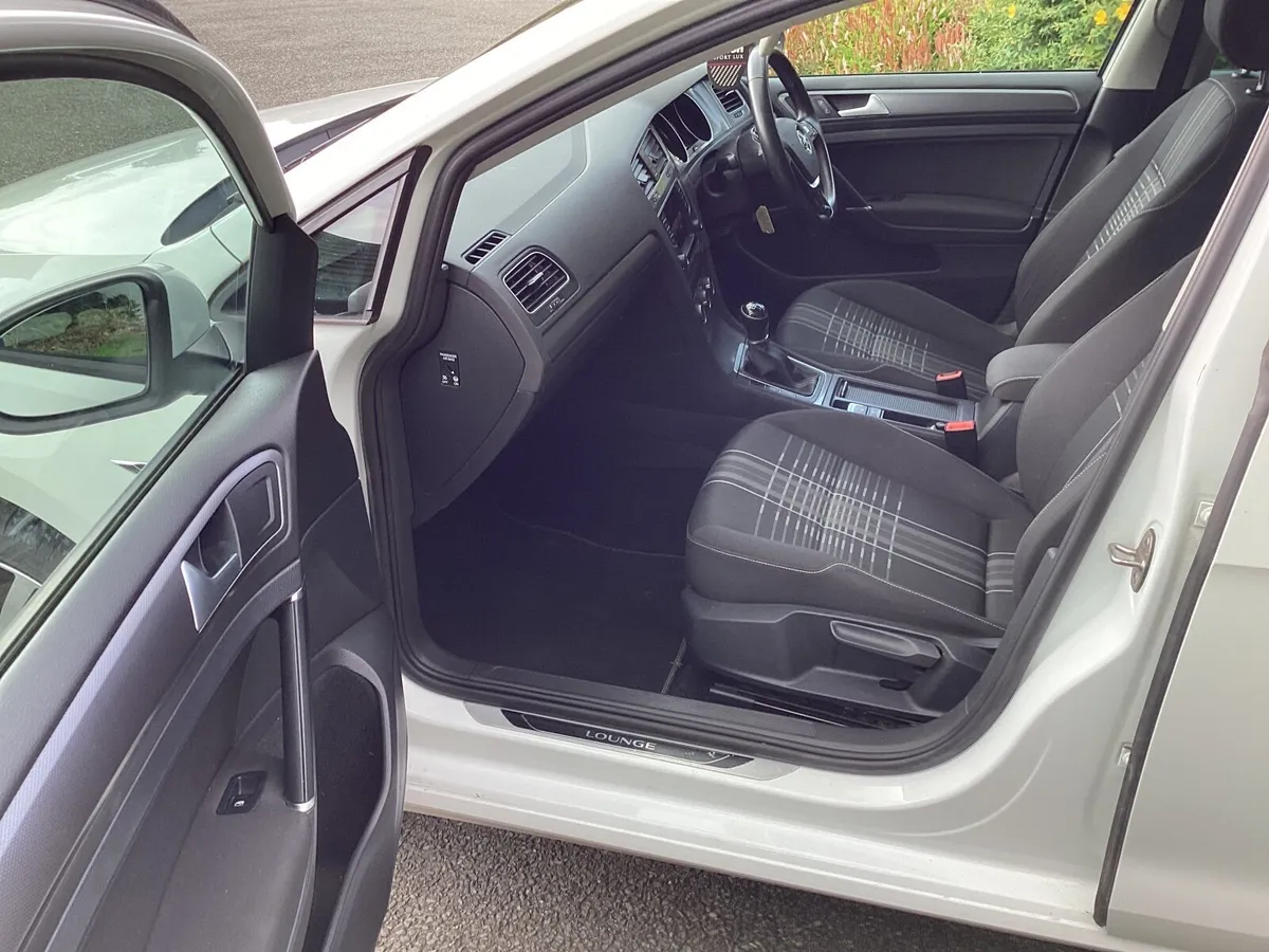 Volkswagen Golf 2016 - Image 3