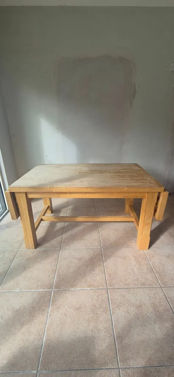 Dining table and chairs - Image 2