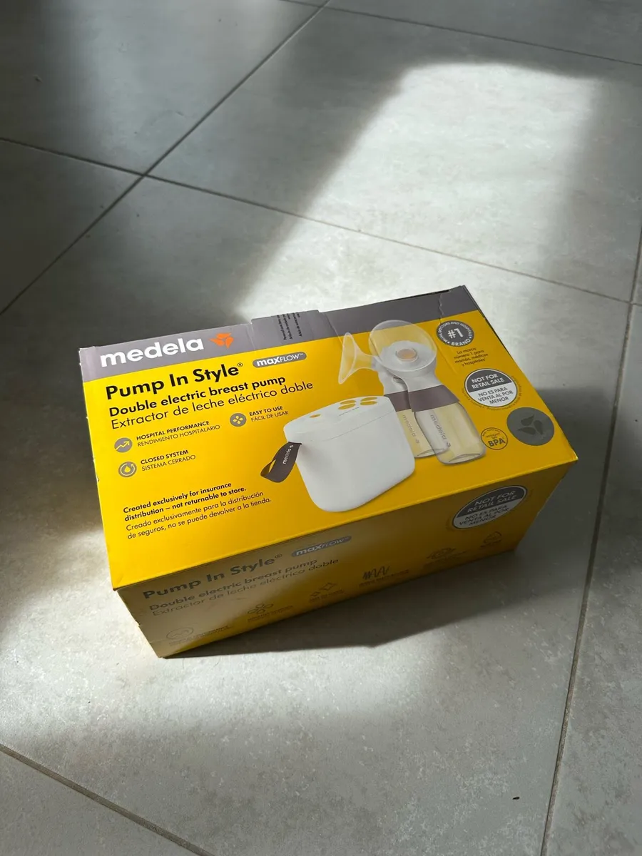 MEDELA Pump In Style Double Electric Breast Pump - Image 1