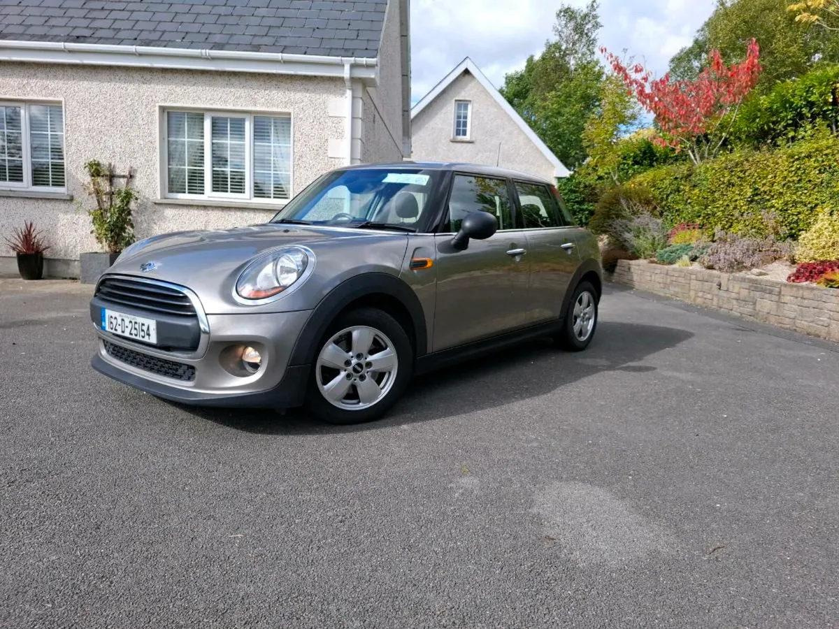 Mini One Diesel - Image 2