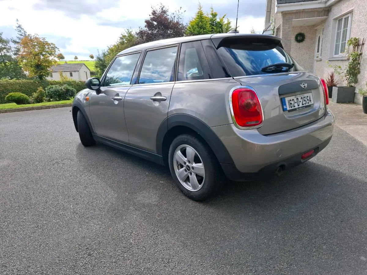 Mini One Diesel - Image 3