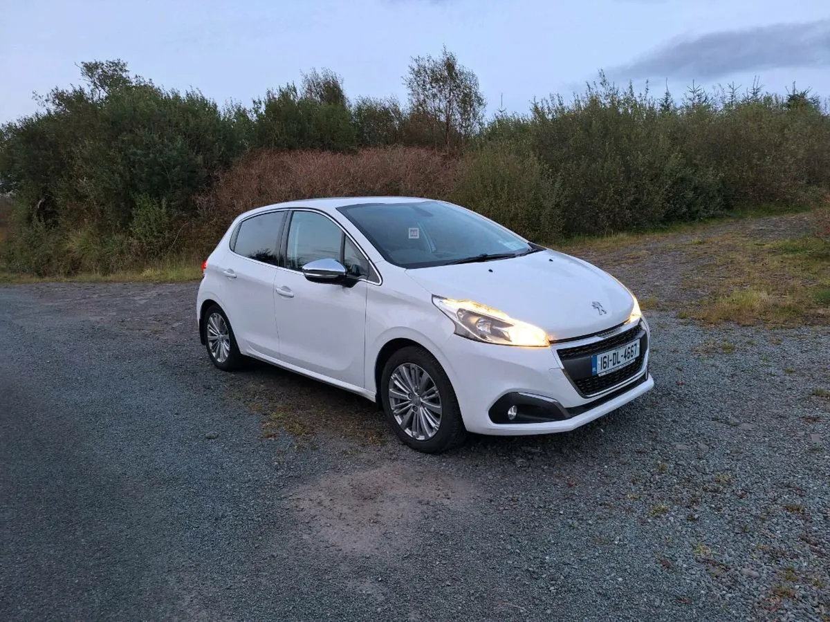 Peugeot 208 1.2 VTI 82 Alure 5DR 82HP - Image 3