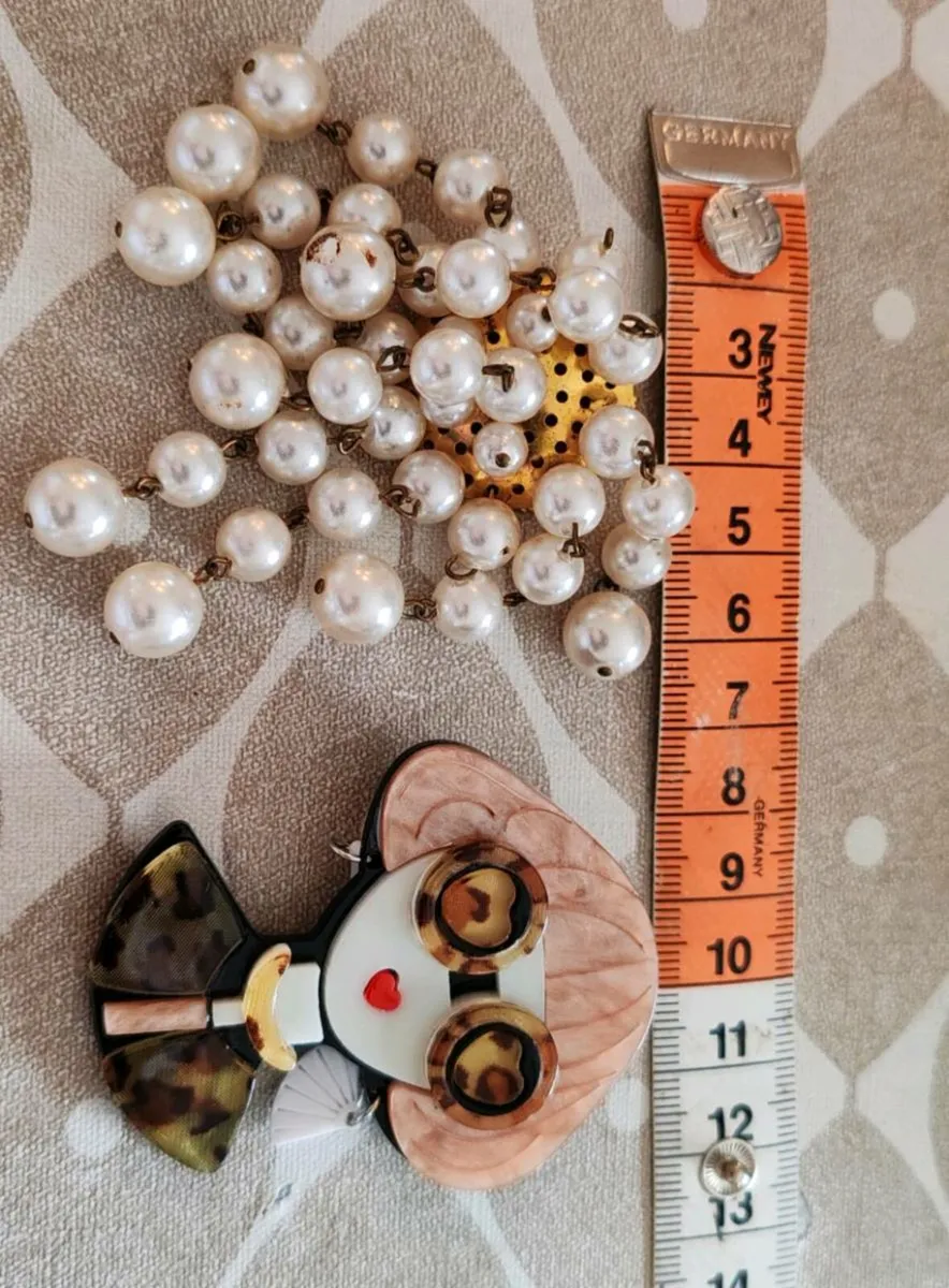 4 brooches - Image 4