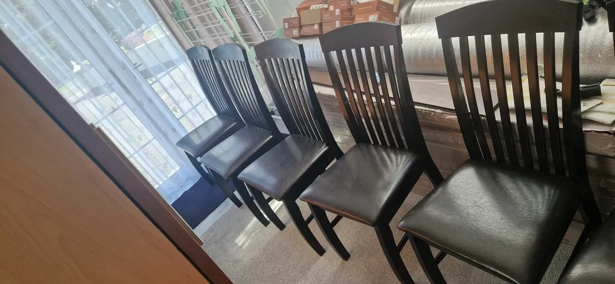 6 Dinning chairs