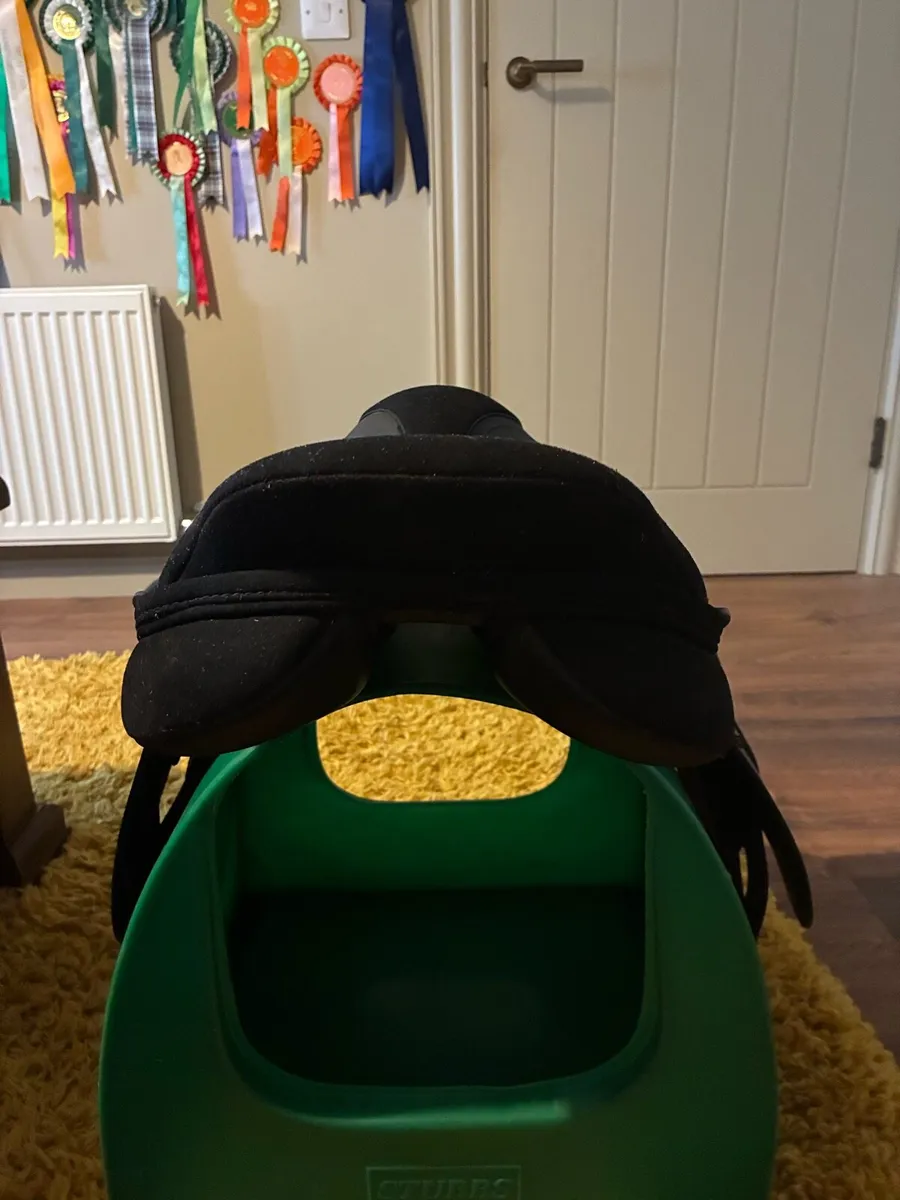 Thorowgood T4 pony saddle - Image 4