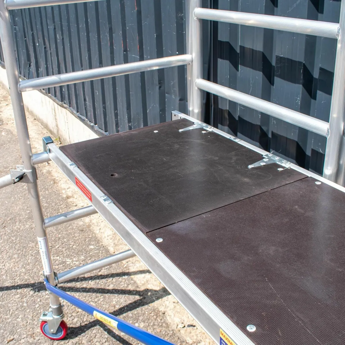 Aluminium Scaffold Tower - 9.1M Working Height - Image 3