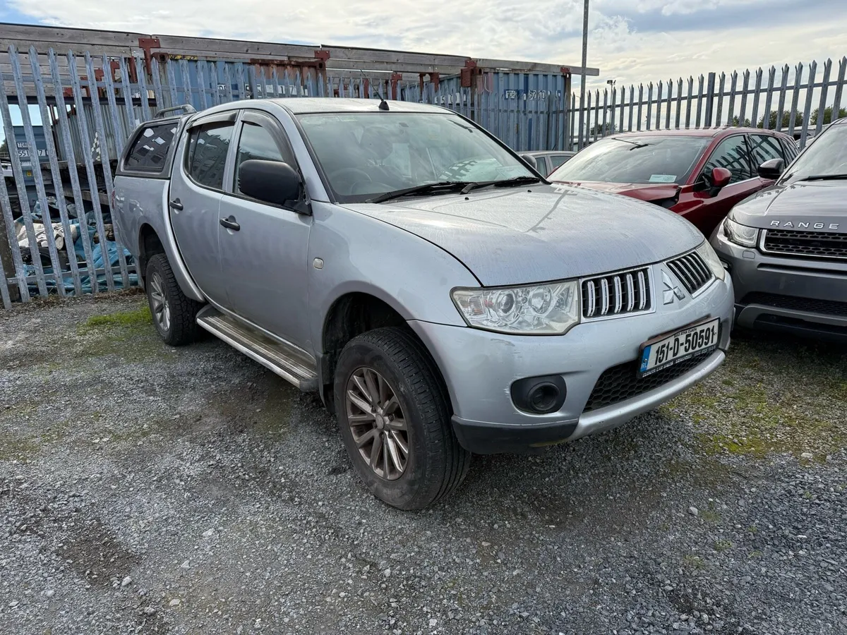 2015 Mitsubishi L200 Engine needs work - Image 1
