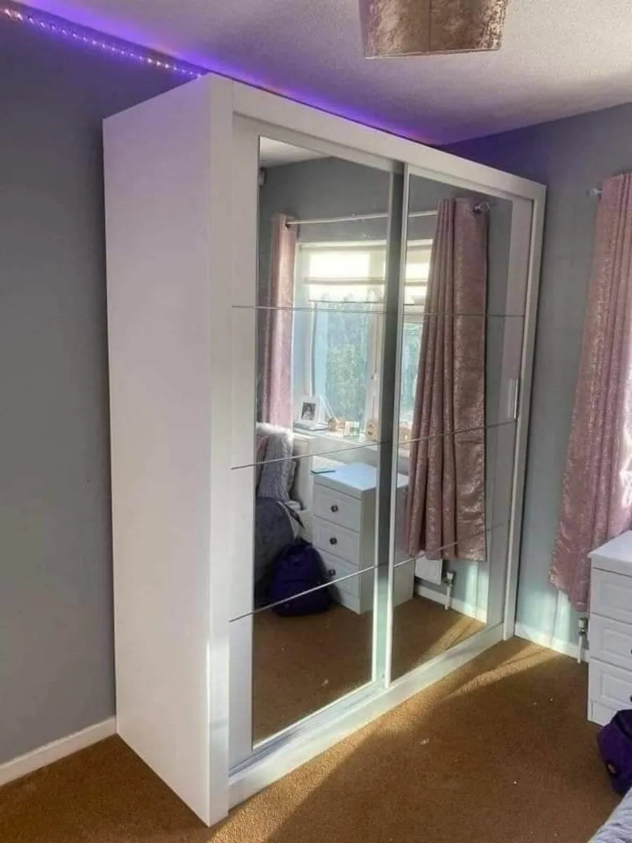 WARDROBES - Image 3