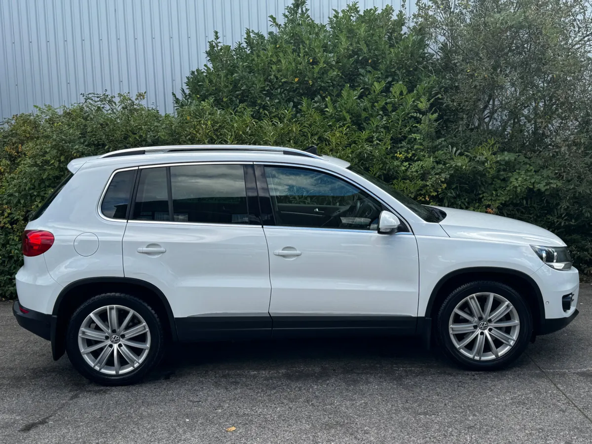 Volkswagen Tiguan TAX & NCT/ PAN ROOF - Image 3