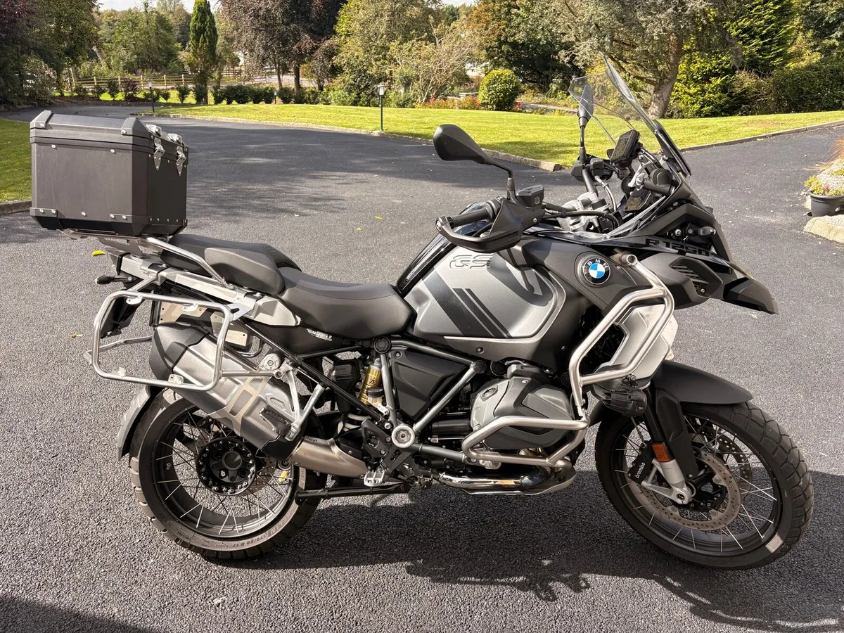 BMW gsa 1250 adventure Black Edition - Image 1