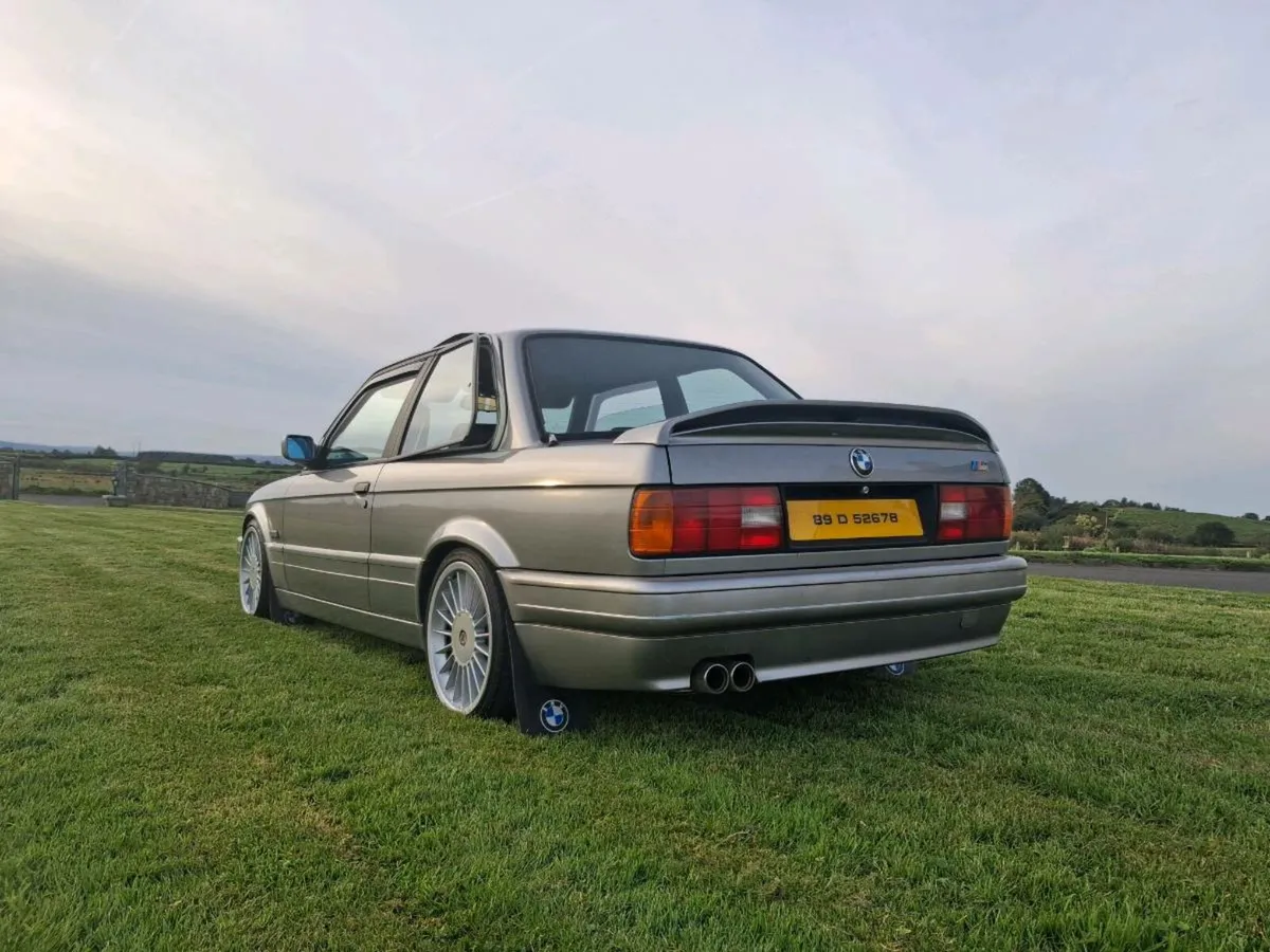 BMW E30 - Image 3