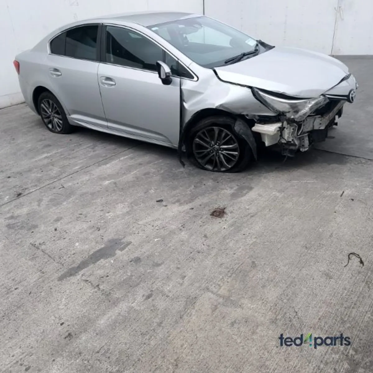 2016 Toyota Avensis For Breaking - Image 2