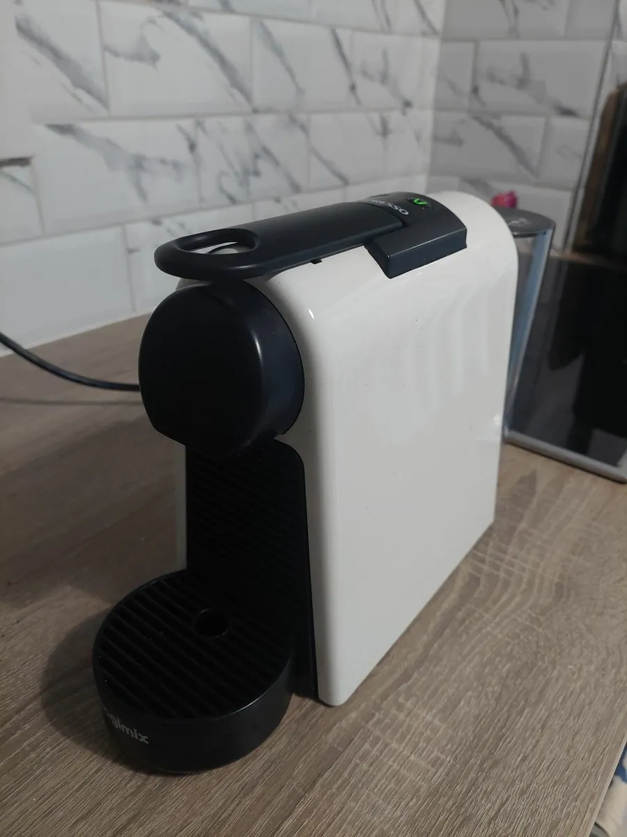 Nespresso Essenza Magimix - Image 1