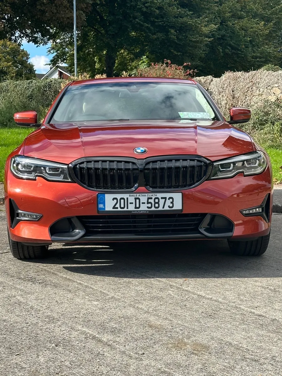 BMW 3-Series 330E, Sport Pro - Image 2