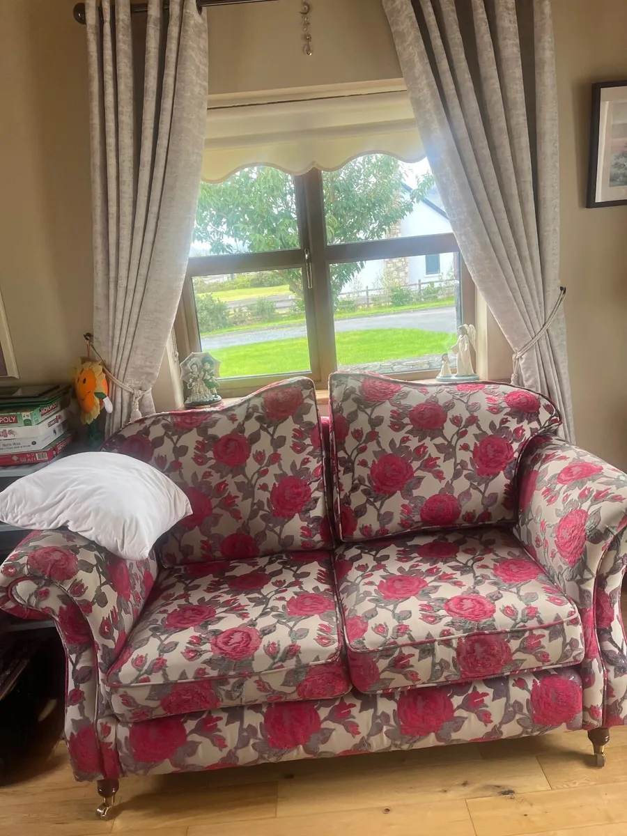 Couch - Image 1