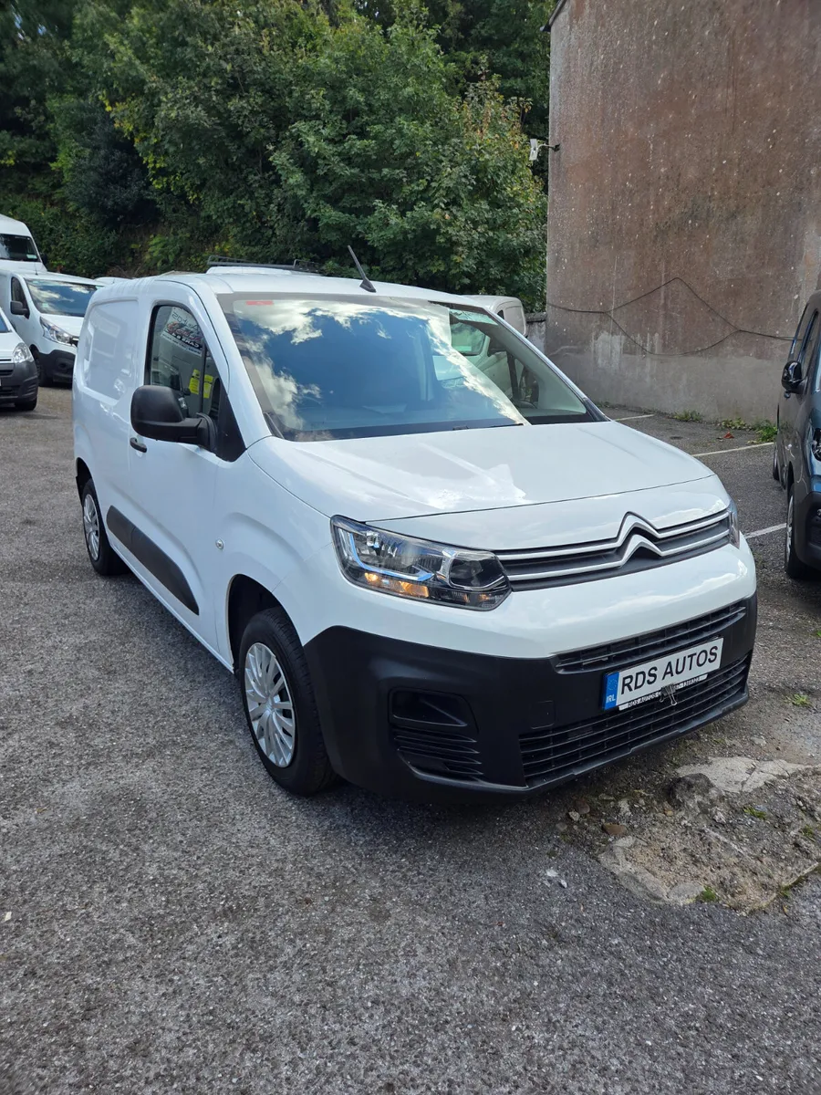 🔥21 BERLINGO LOW KMS🔥 - Image 1