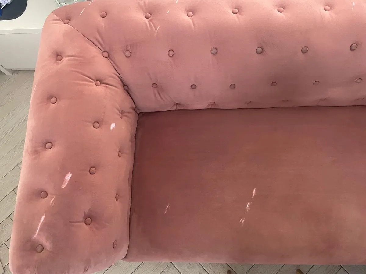 Sofa - Image 4