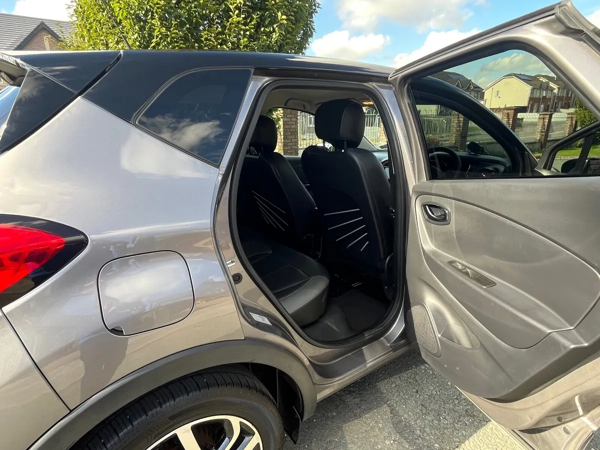 Renault Captur 2016 - Image 2