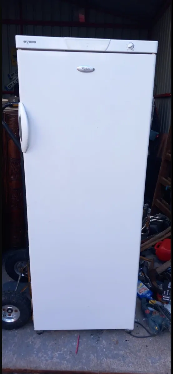 Whirlpool fridge - Image 1
