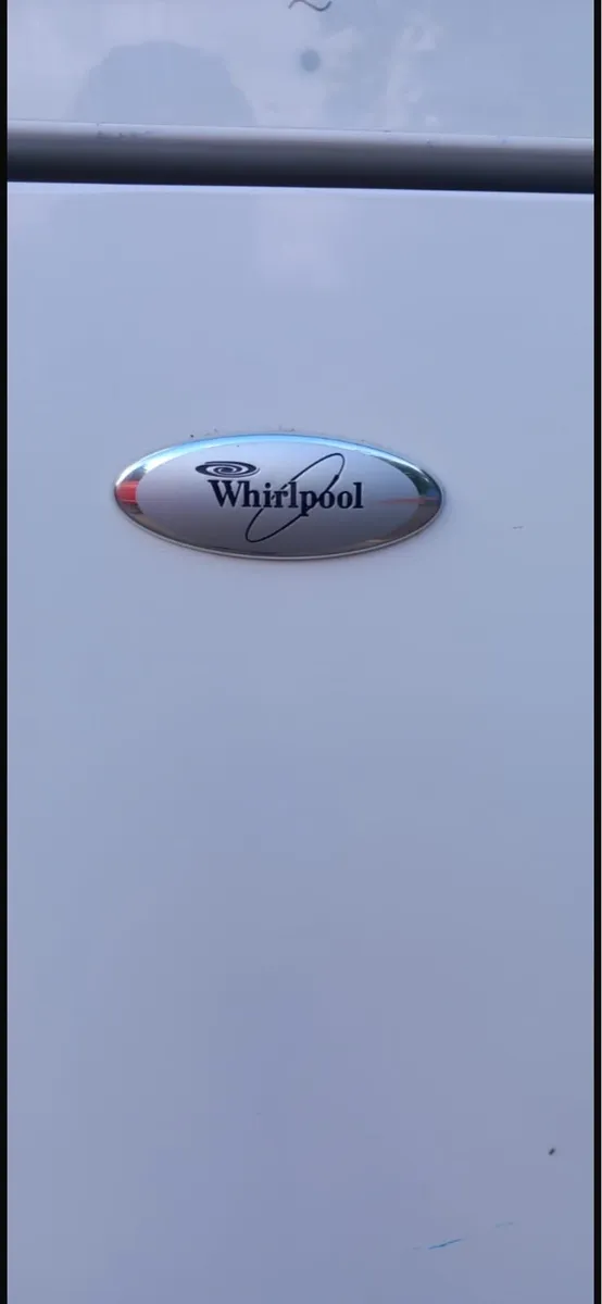 Whirlpool fridge - Image 3