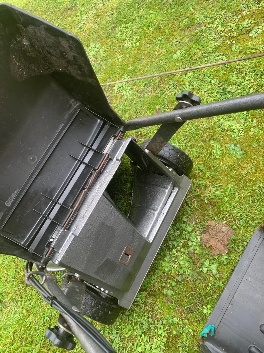 Lawnmower - Image 2