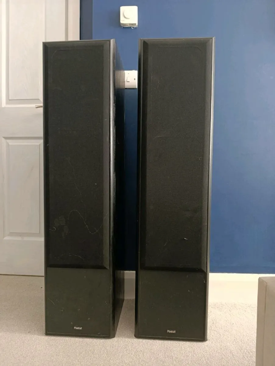 Pair of Magnat Supreme 2000's