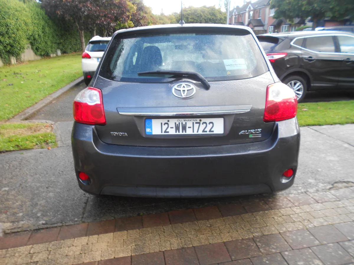 Toyota Auris 2012 diesel 1 owner nct 8/26 - Image 2