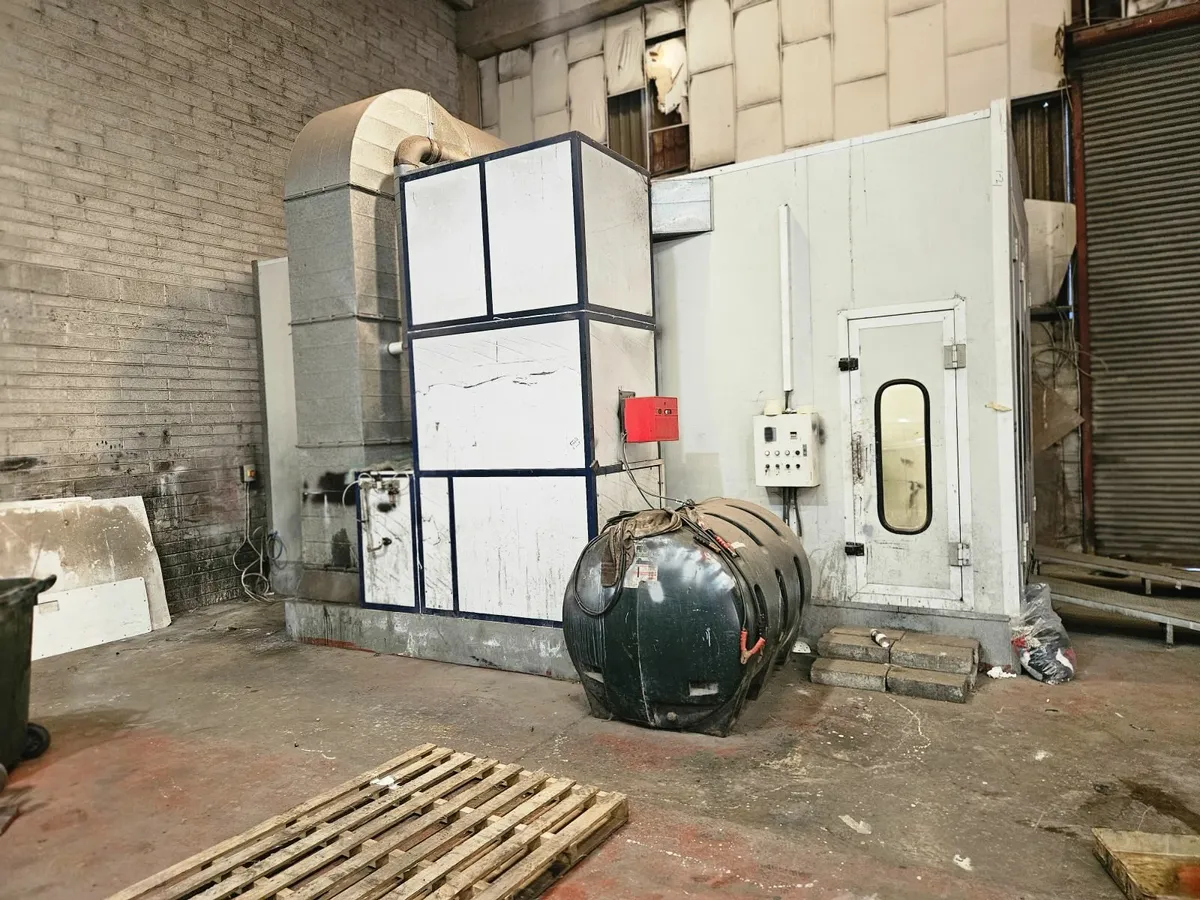 spray booth - Image 2