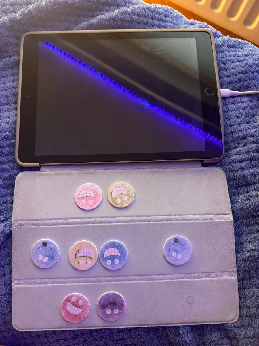 iPad 6 generation Wi-Fi, 32GB+ Case - Image 2