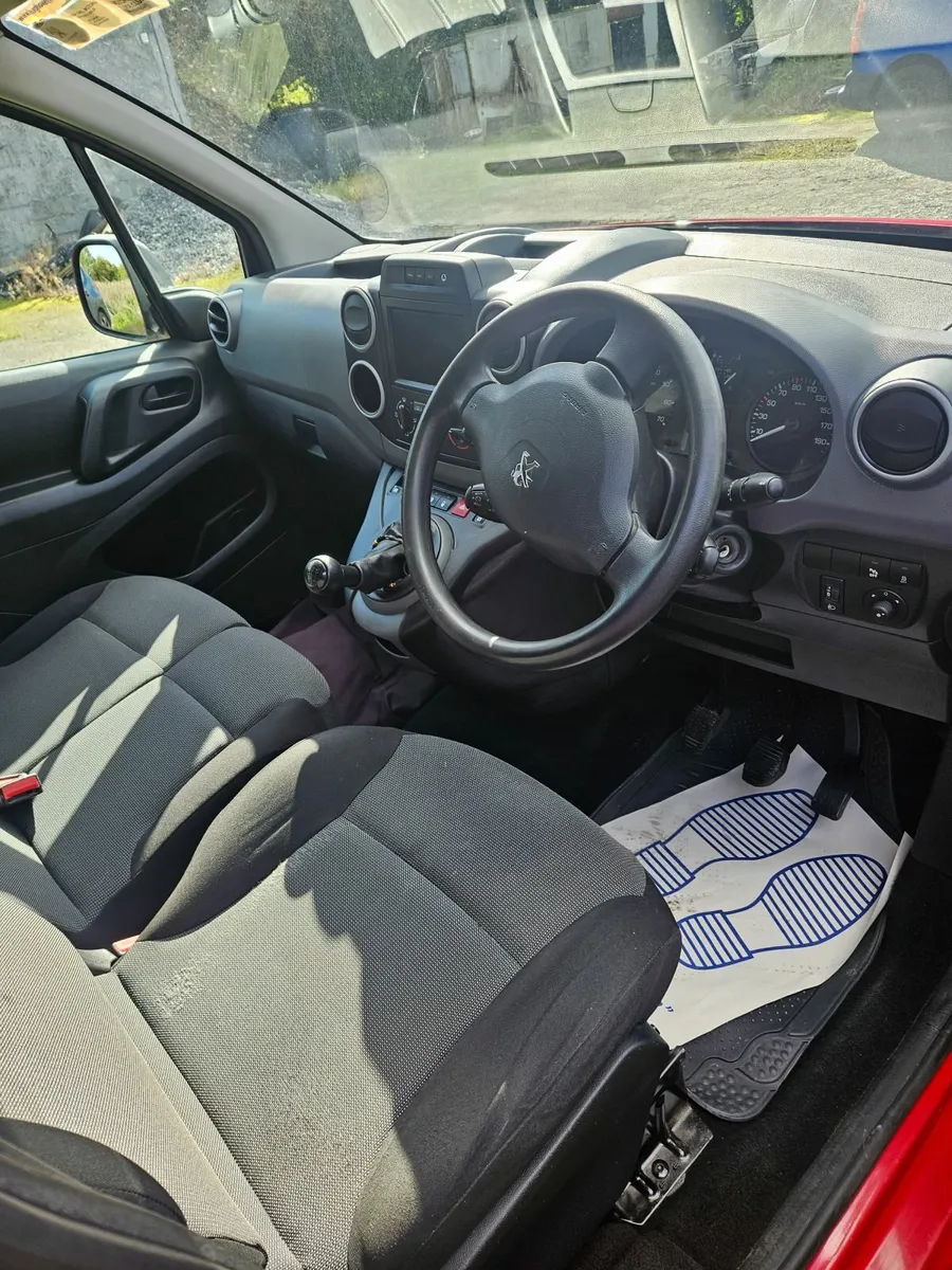 Peugeot Partner 171 one owner  fsh - Image 2