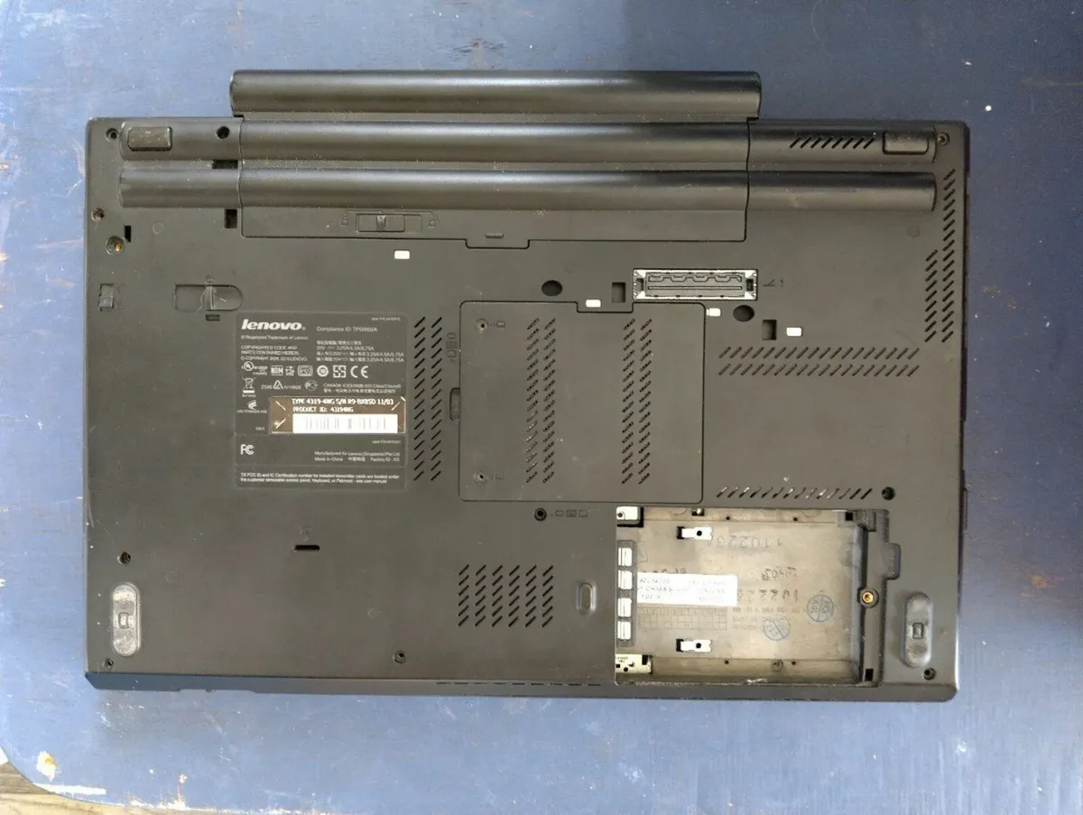 Thinkpad W510 (Faulty) - Image 3