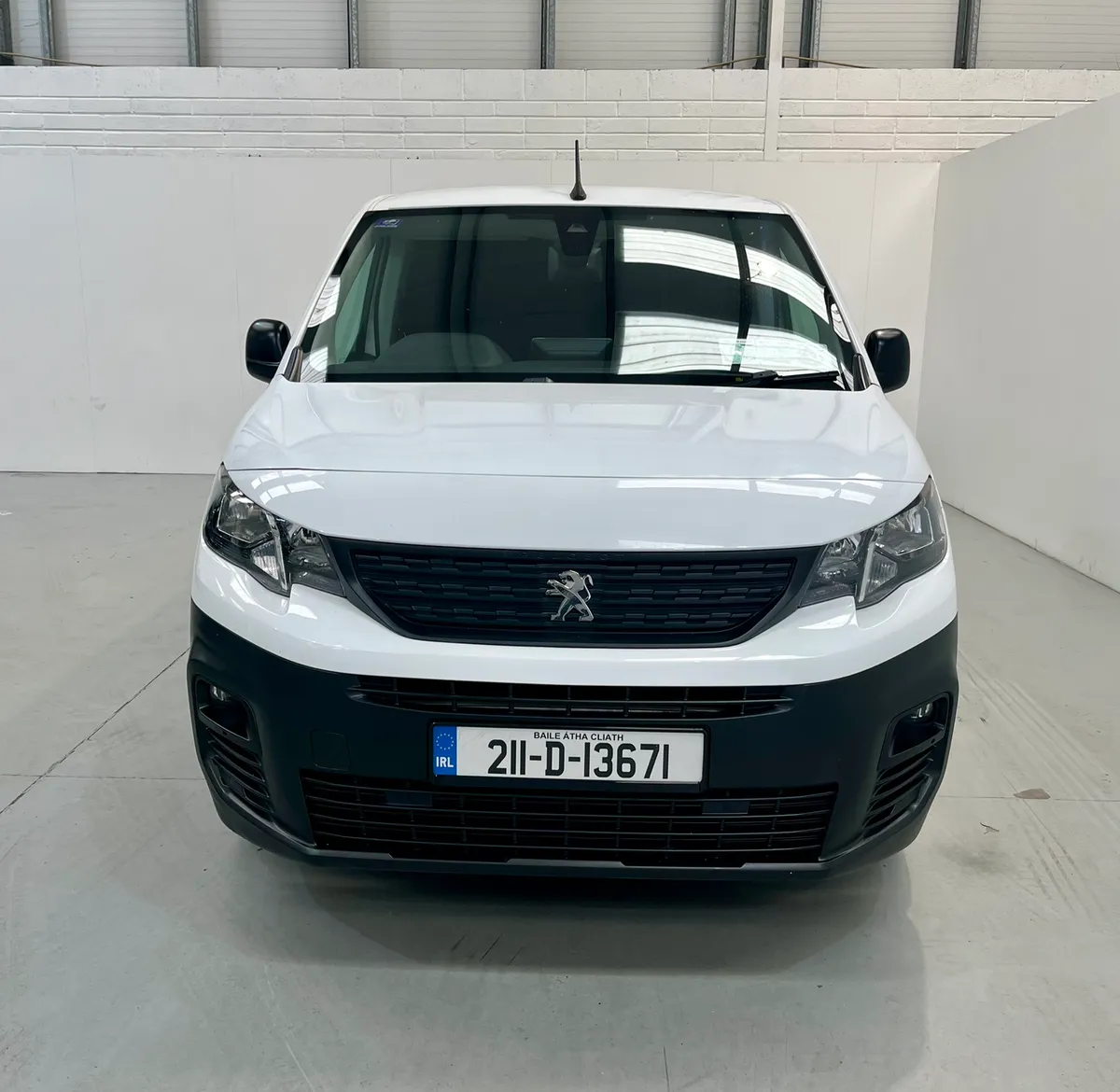 Peugeot Partner Professional - Image 2