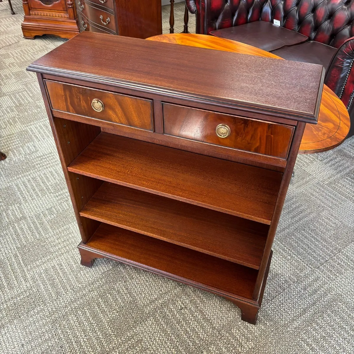Mahogany open bookcase with two drawers. Fabulous - Image 1