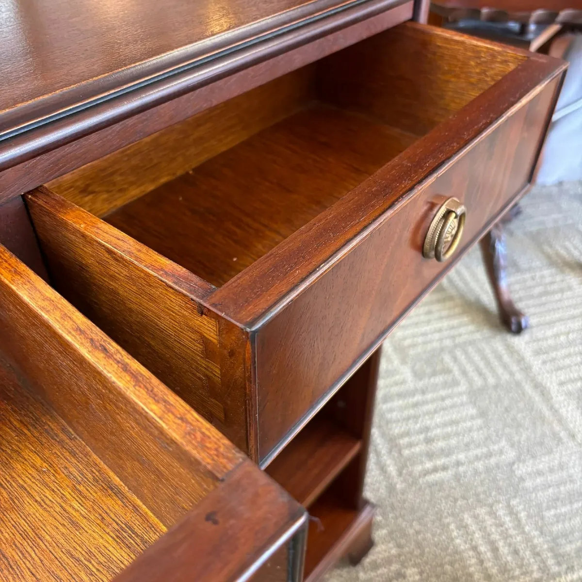 Mahogany open bookcase with two drawers. Fabulous - Image 4
