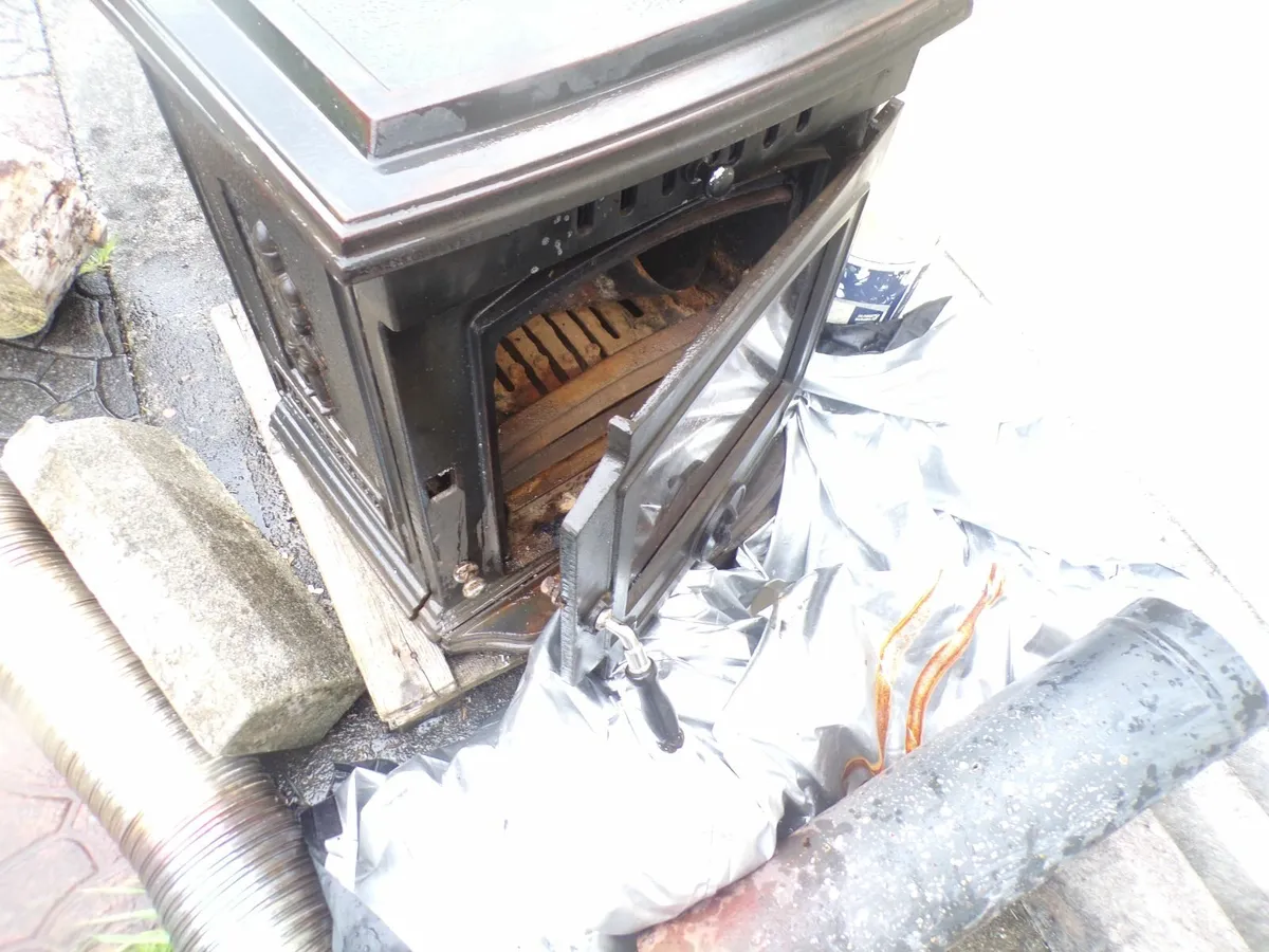 solid fuel stove - Image 2