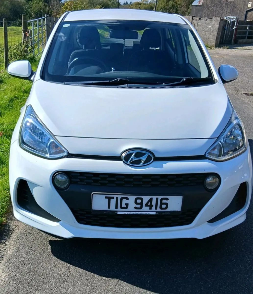 Hyundai i10 - Image 2