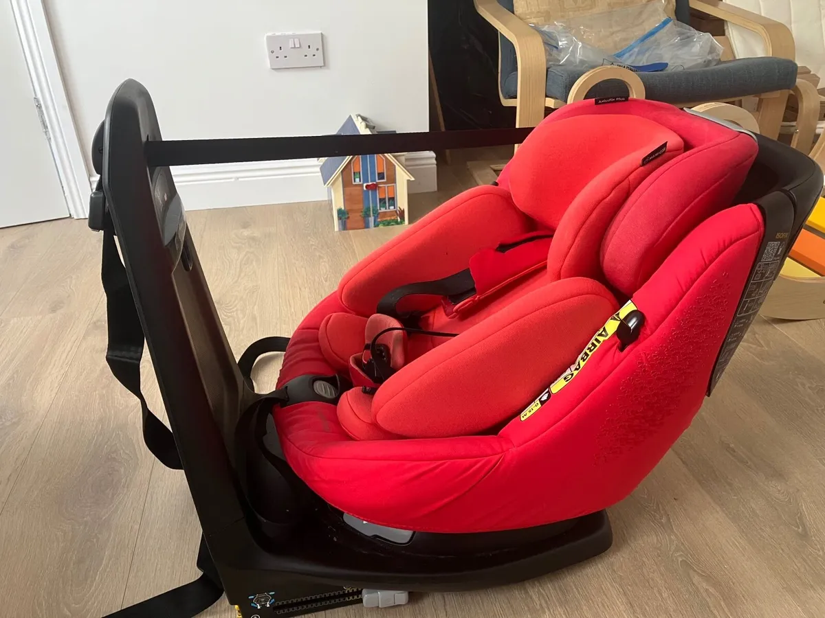 Car seat - Image 3