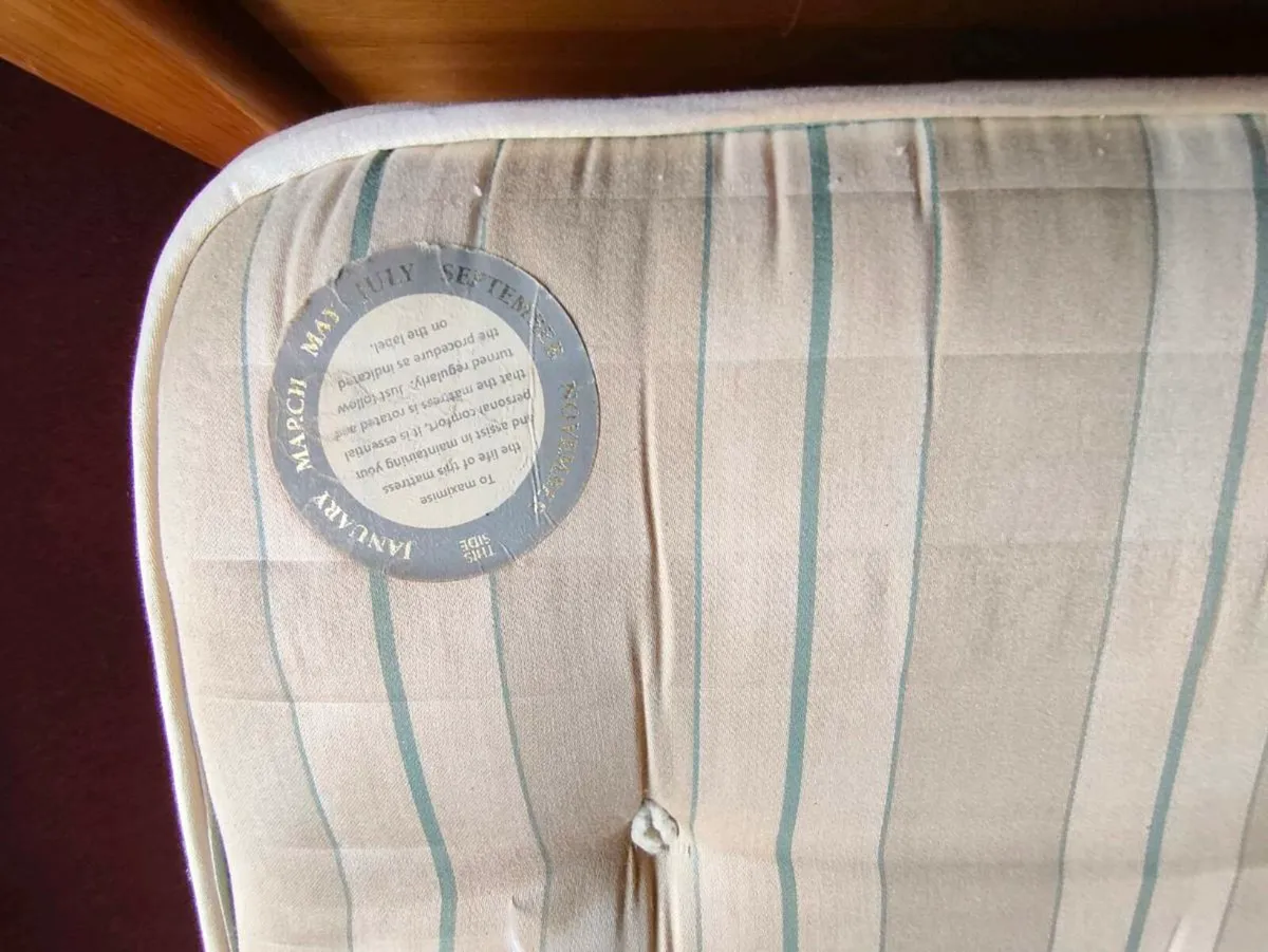 Bed - Image 2